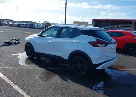 2022 Nissan Kicks Sv Xtronic Cvt из США, поврежденный, VIN 3N1CP5CV6NL509584